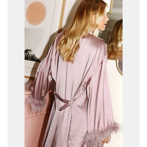 NASTY GAL SATIN Purple Feathers Robe and Slip sz 8 US - Picture 2 of 11